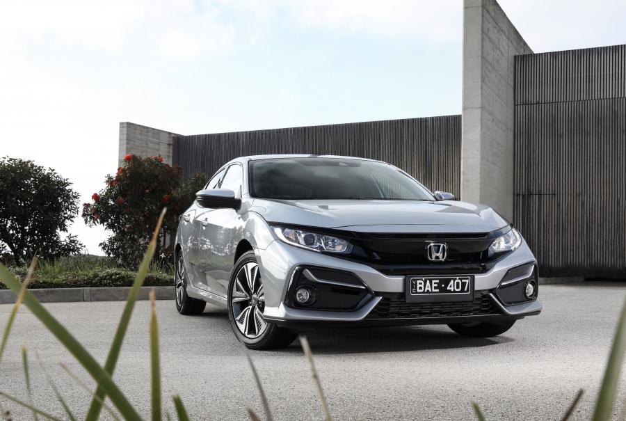 Honda Civic VTi-L Hatchback (FK) 2020 года  (AU) (фото 14 из 28)